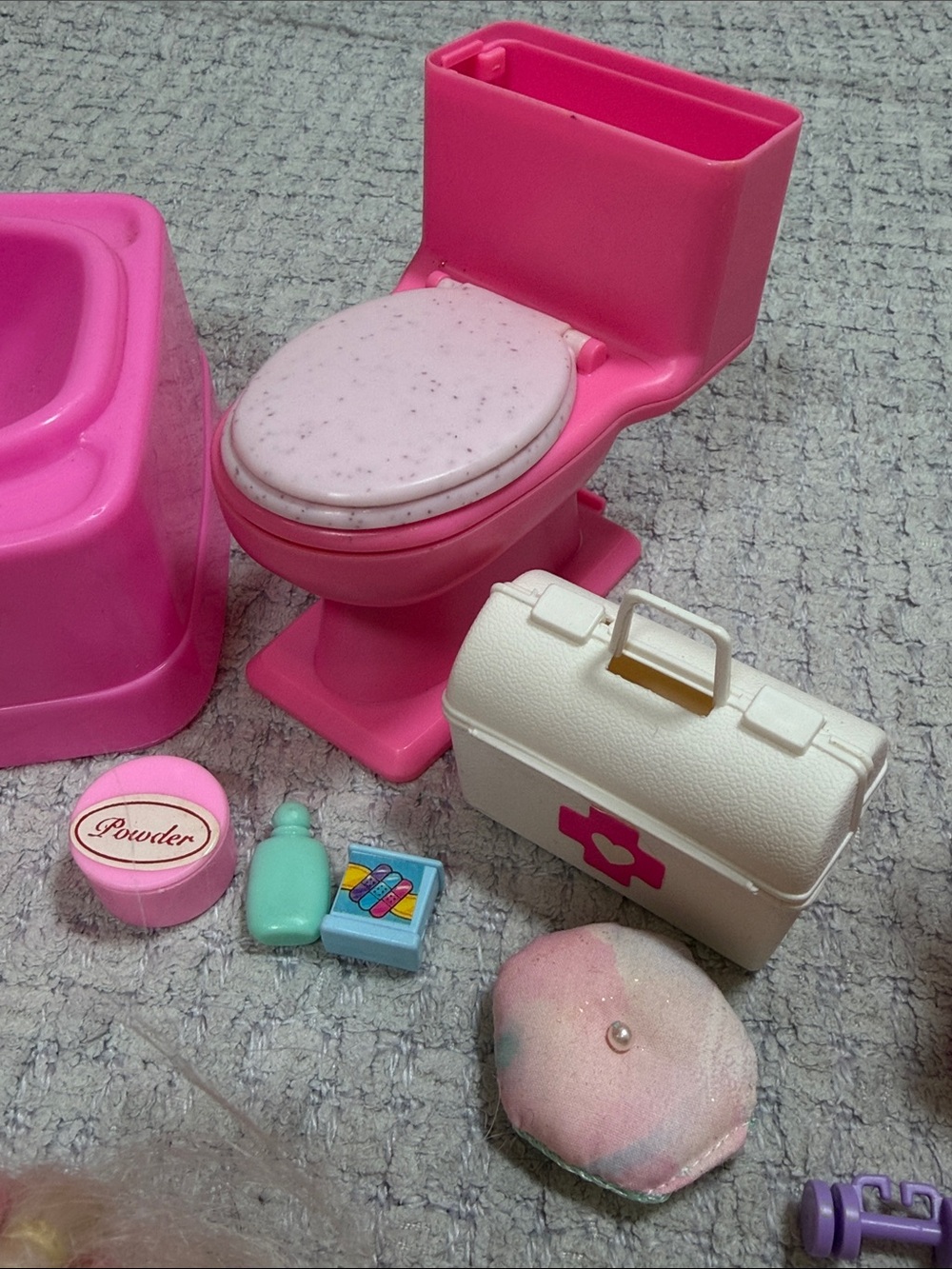 Bundle of MATTEL Vintage Barbie Dolls Bathtub Toilet Chair Shoes Baby Doll Pink - Picture 6 of 17